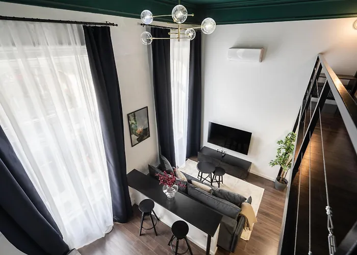 E41 - Trendy Boutique - Prime Spot By Bqa * Budapešť