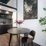 E41 - Trendy Boutique - Prime Spot By Bqa בודפשט