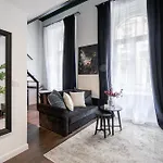 E41 - Trendy Boutique - Prime Spot By Bqa דירה *